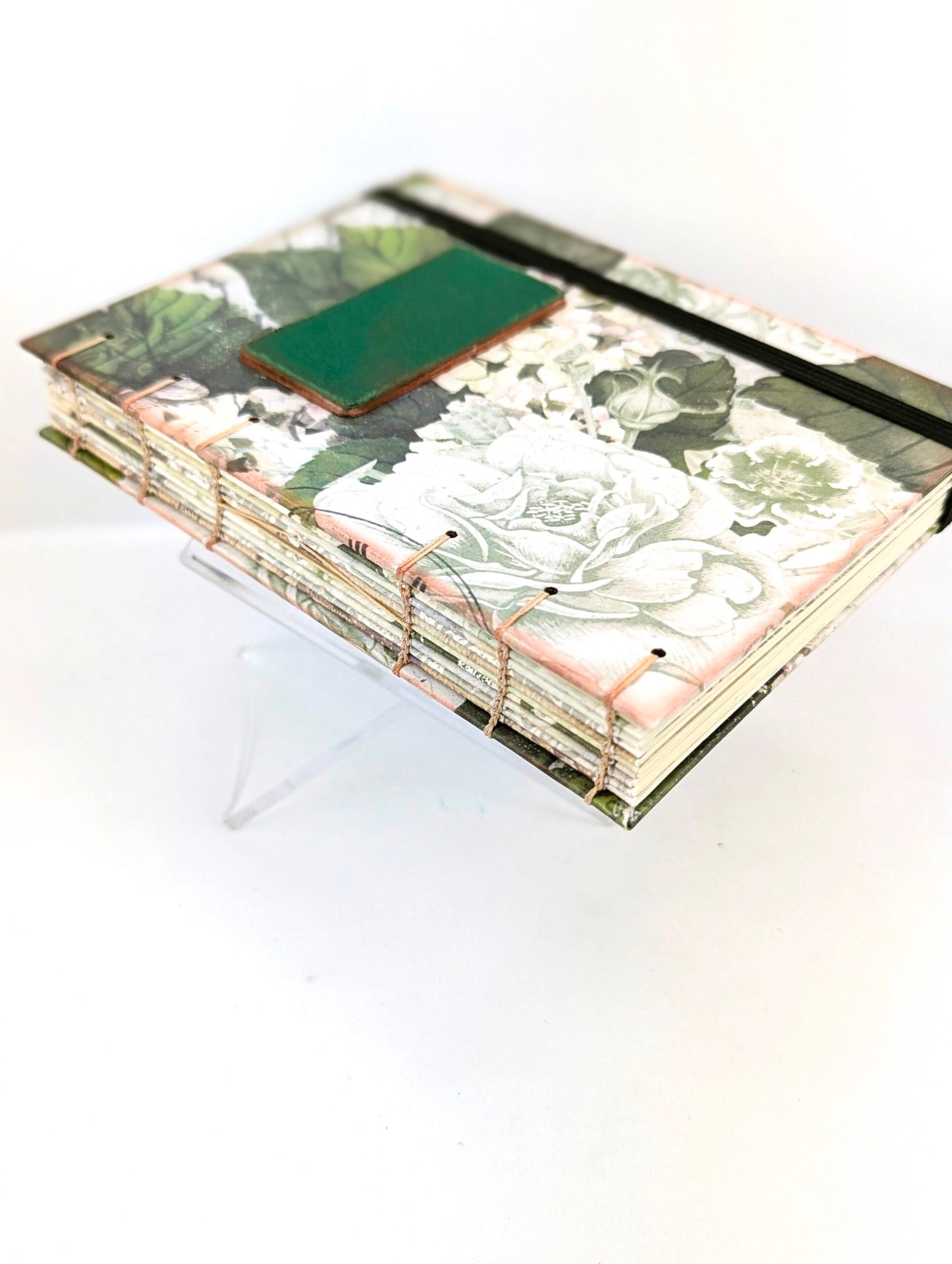 Green Open-spine Scrapbook - Image 2