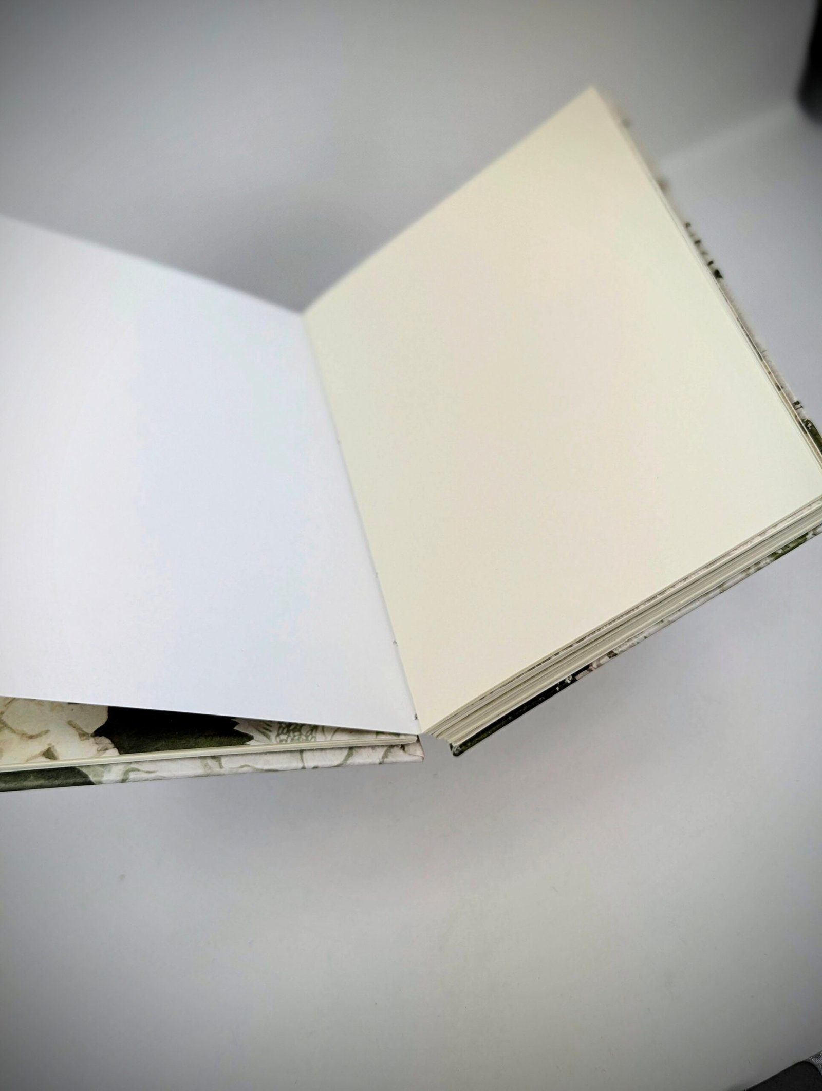 Green Open-spine Scrapbook - Image 3