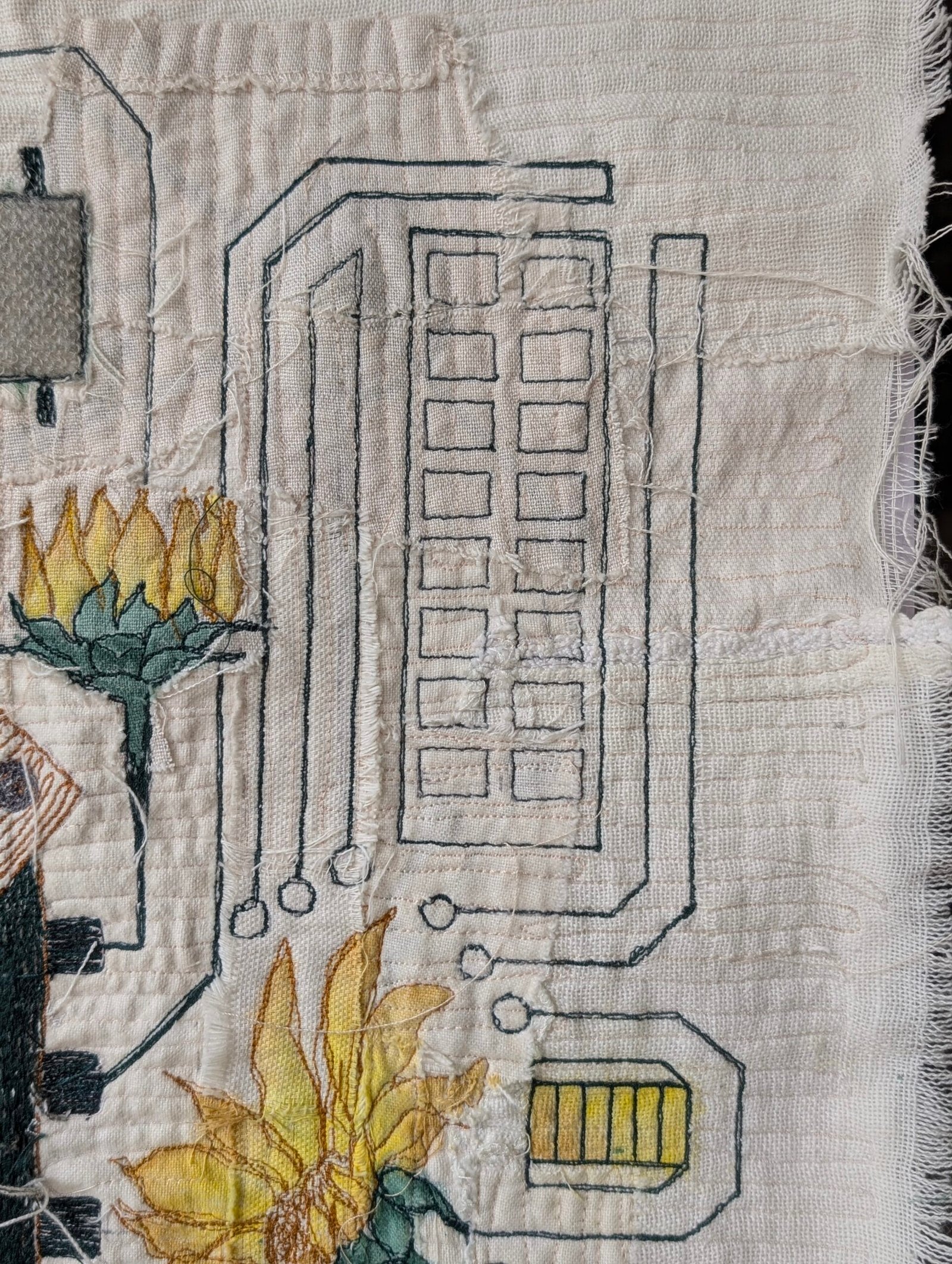 Motherland, Motherboard - Image 15